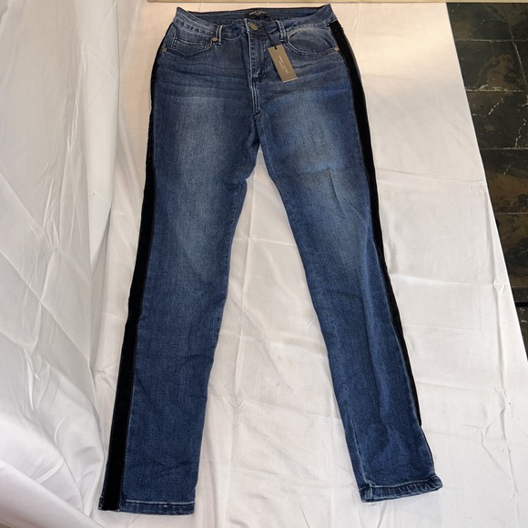 Romeo And Juliet Couture Womens Striped  Denim Pants Jeans Medium NEW!‎ $175 - Picture 1 of 6